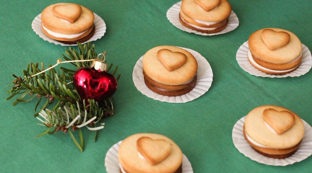 24 HonigkuchenTürmchen Zuckerbäckerei