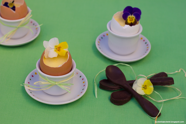 Zitronenpudding mit Schokolöffeln – Zuckerbäckerei