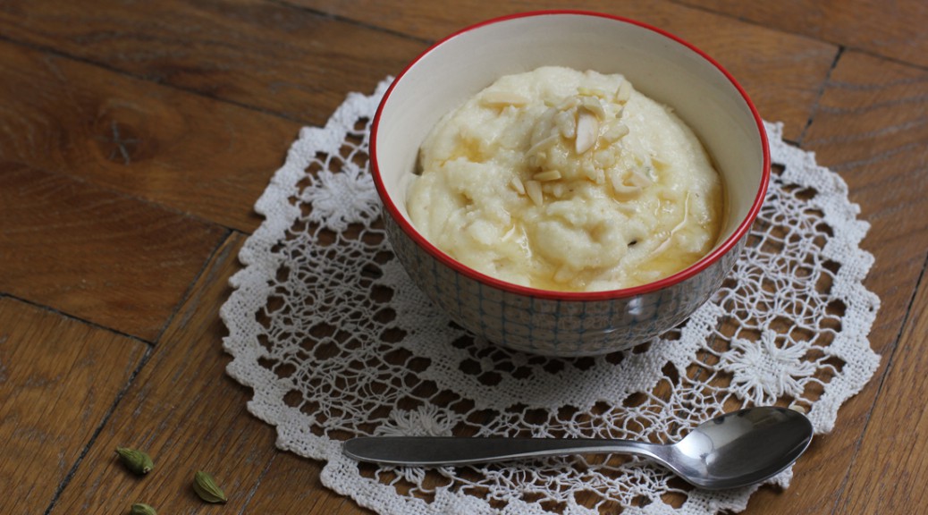 Mandel-Grießpudding mit Kardamom und Honig | Zuckerbäckerei