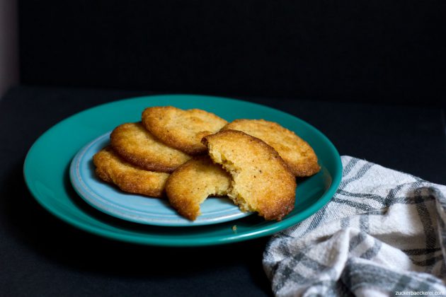 ricotta-lace-cookies