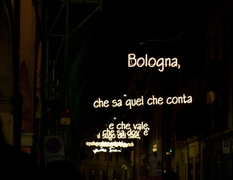 Bologna Leuchttext