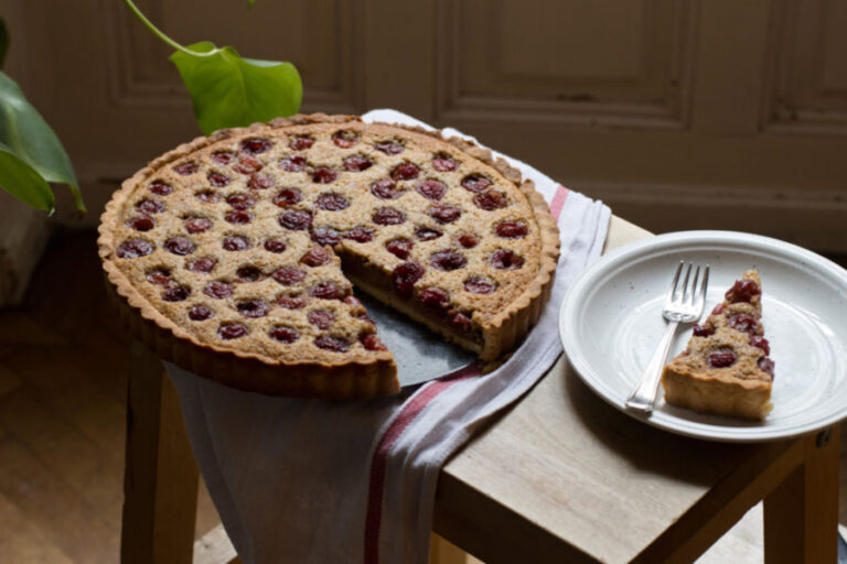 walnuss-kirsch-tarte-zuckerb-ckerei